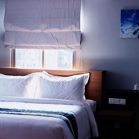Hotel Azure Rangun Kültér fotó
