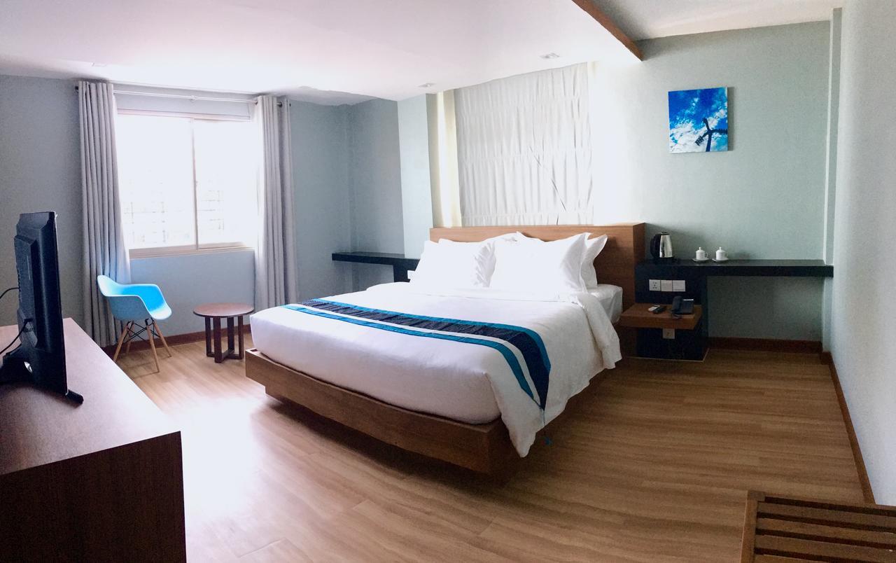 Hotel Azure Rangun Kültér fotó