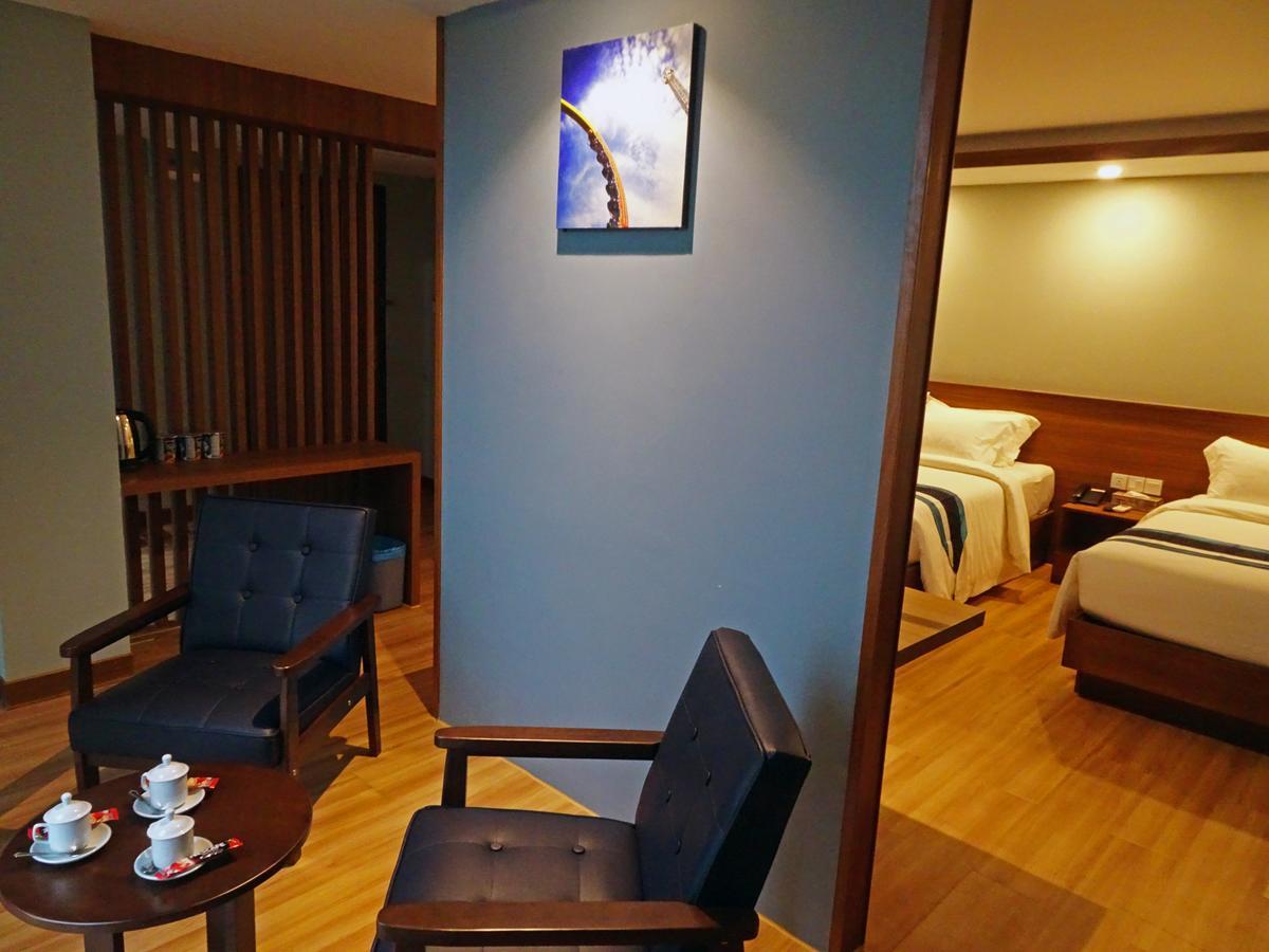 Hotel Azure Rangun Kültér fotó