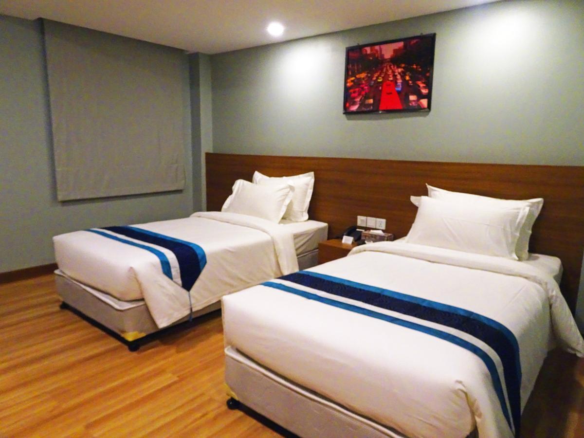 Hotel Azure Rangun Kültér fotó
